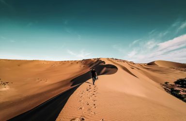 explore the sahara dunes and winding Tizi n'Tichka pass in the High Atlas Mountains, a highlight of the 4 Days Tour from Marrakech to Merzouga