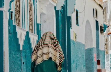 private 6 days tour from tangier to marrakech through Chefchaouen and Merzouga